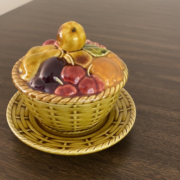 Sarreguemines France jam pot w/lid, saucer - Picture 7 of 8